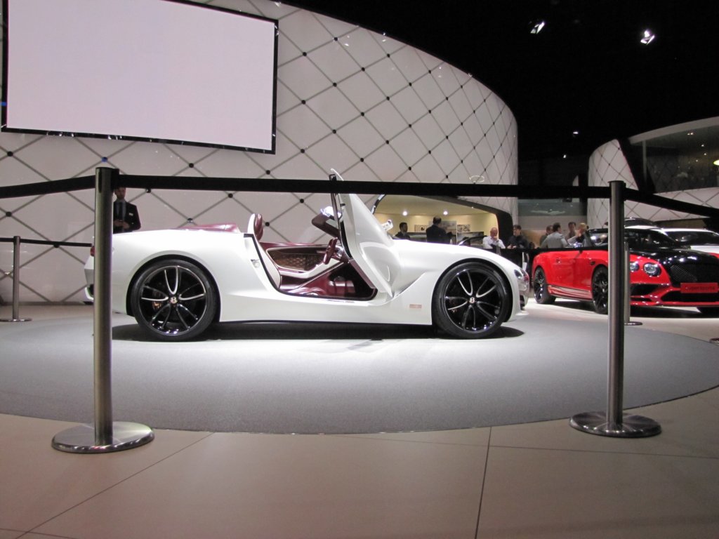 bentleyexp12speed6e68.jpg