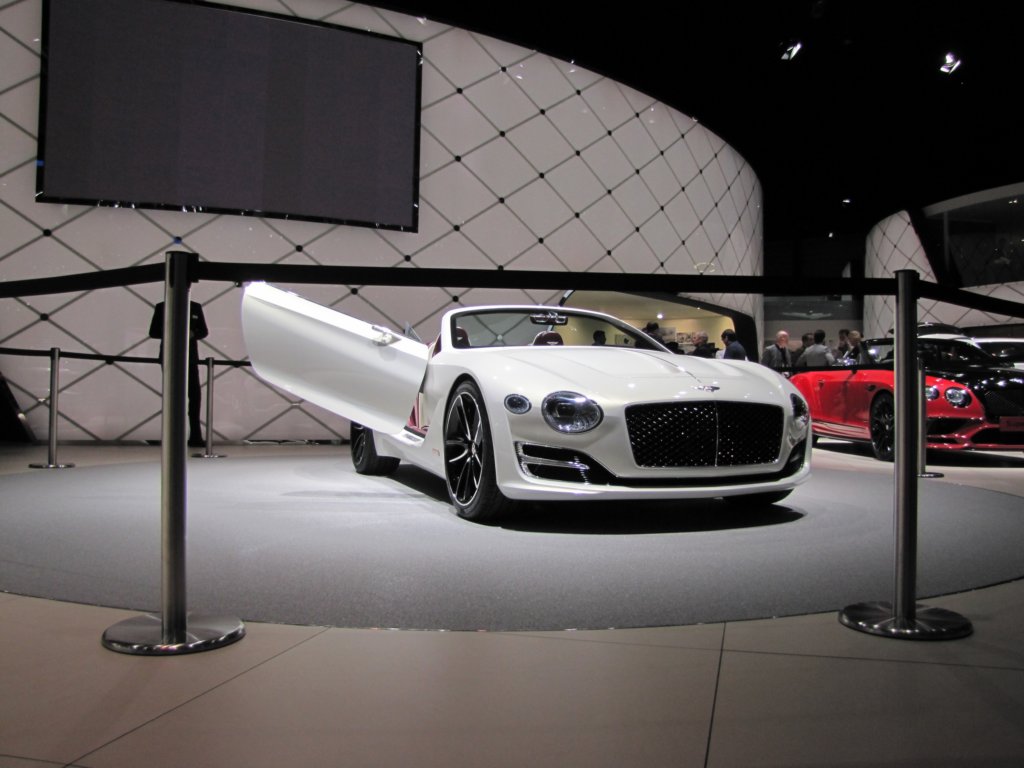 bentleyexp12speed6e75.jpg