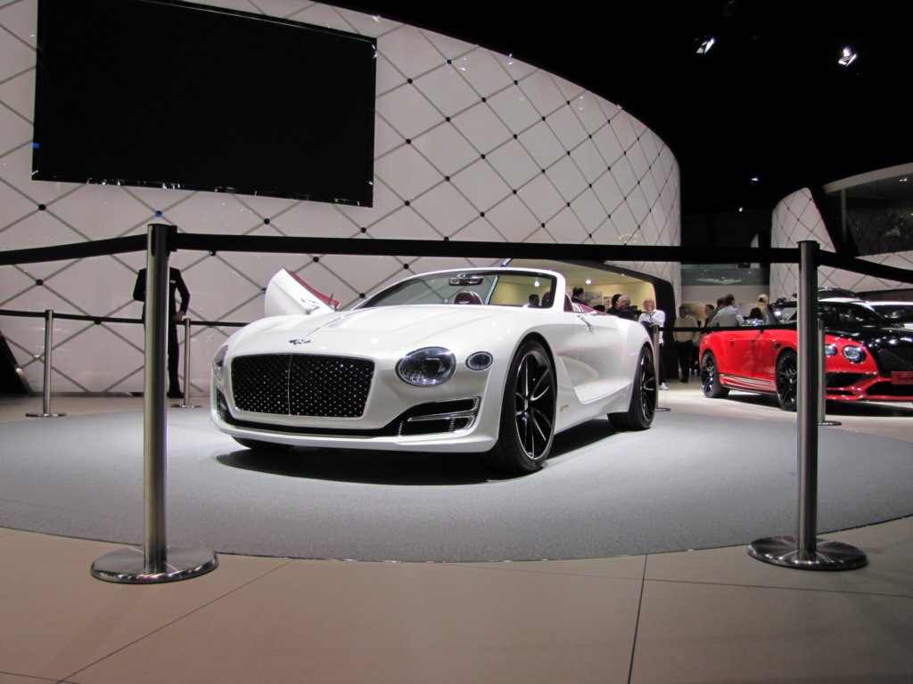 bentleyexp12speed6e80.jpg