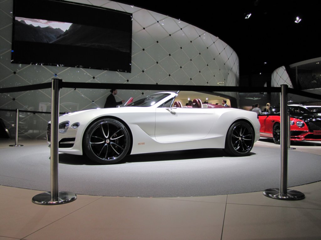 bentleyexp12speed6e85.jpg