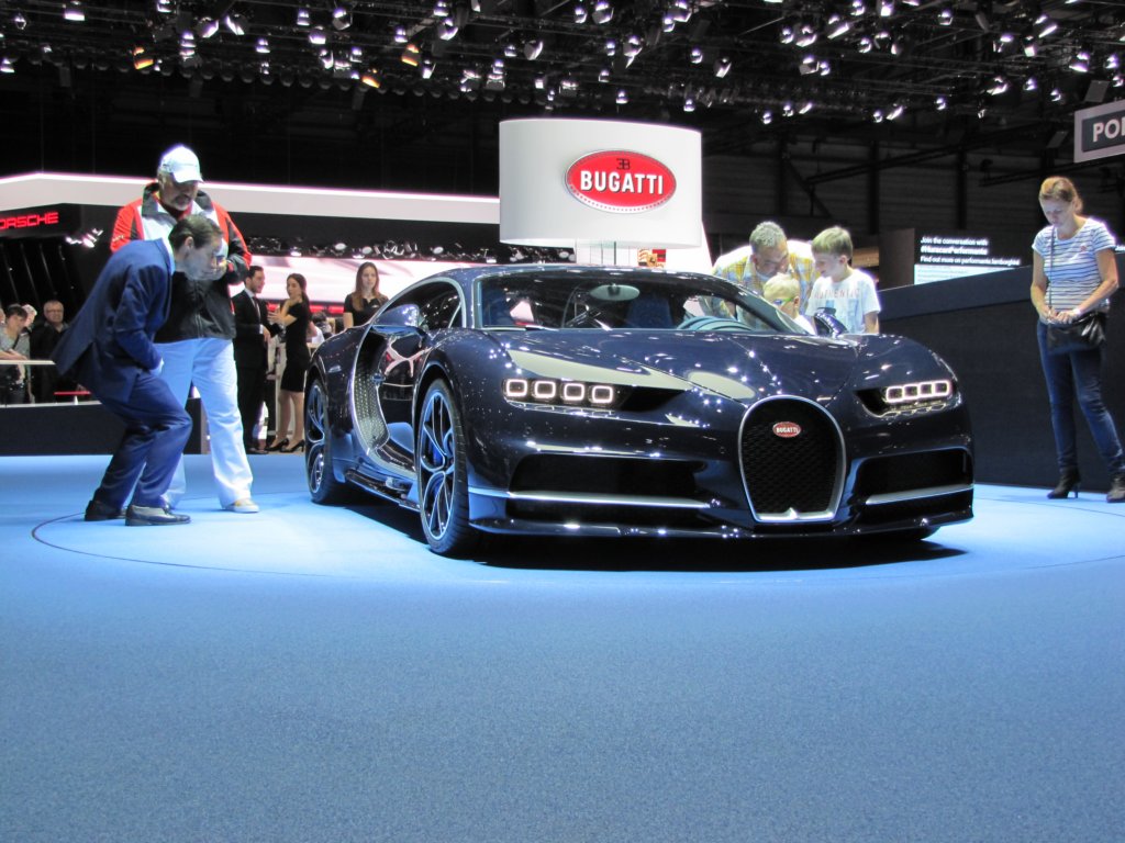 bugattichiron133.jpg