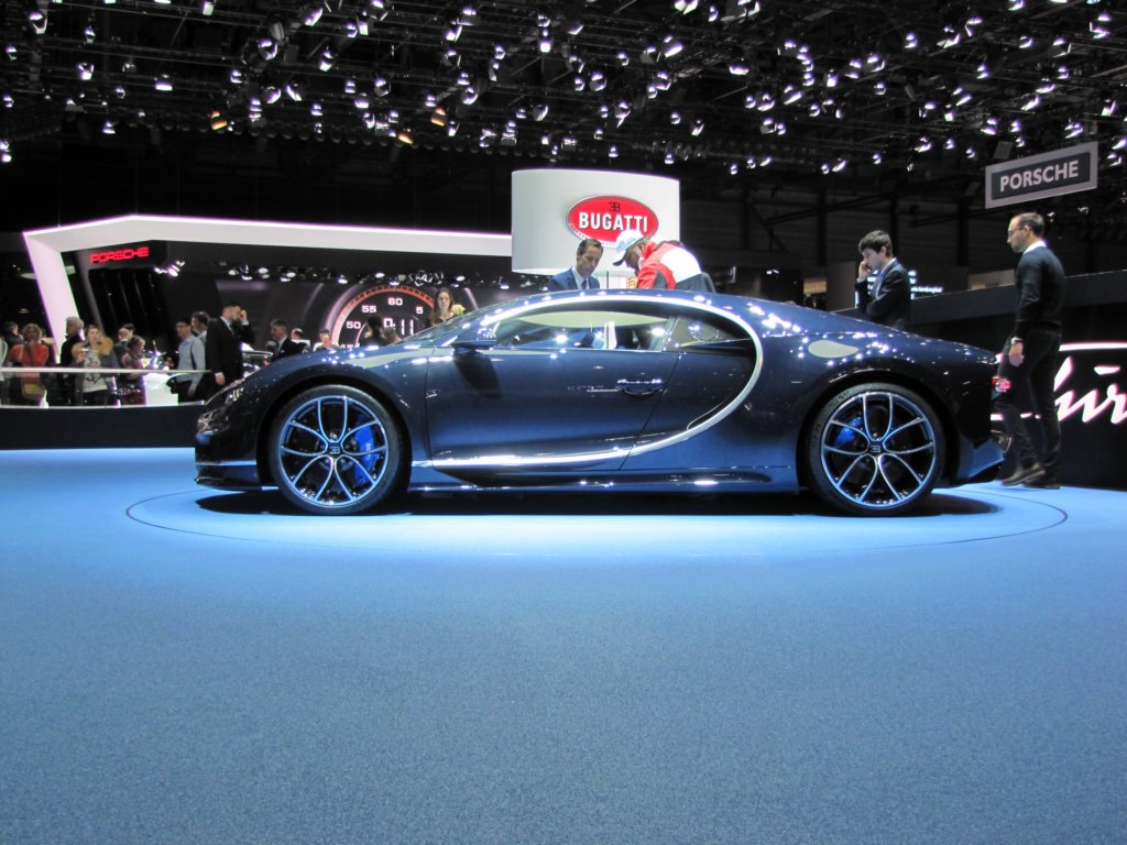 bugattichiron173.jpg