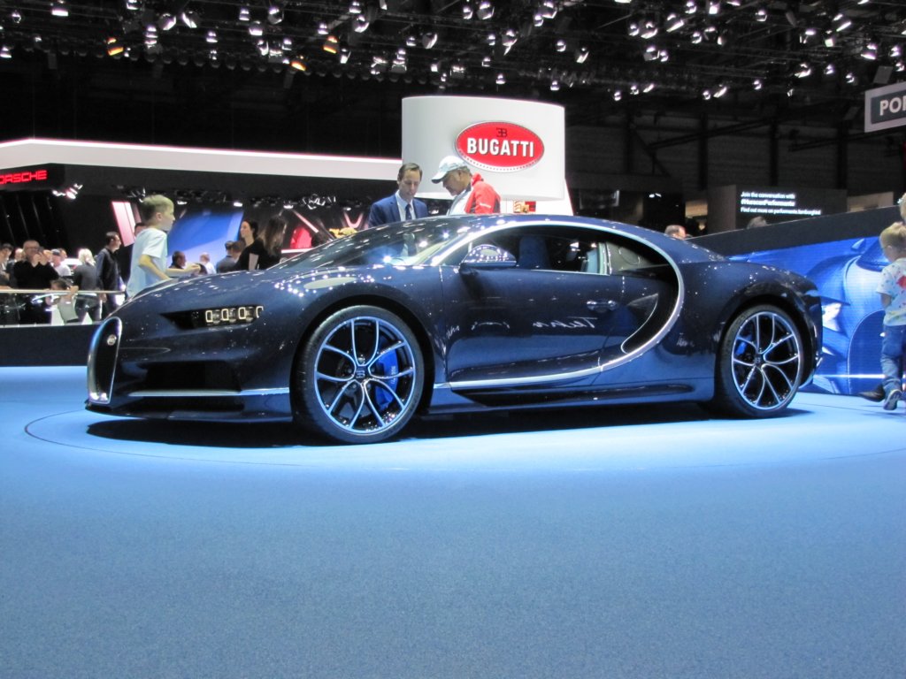 bugattichiron19.jpg