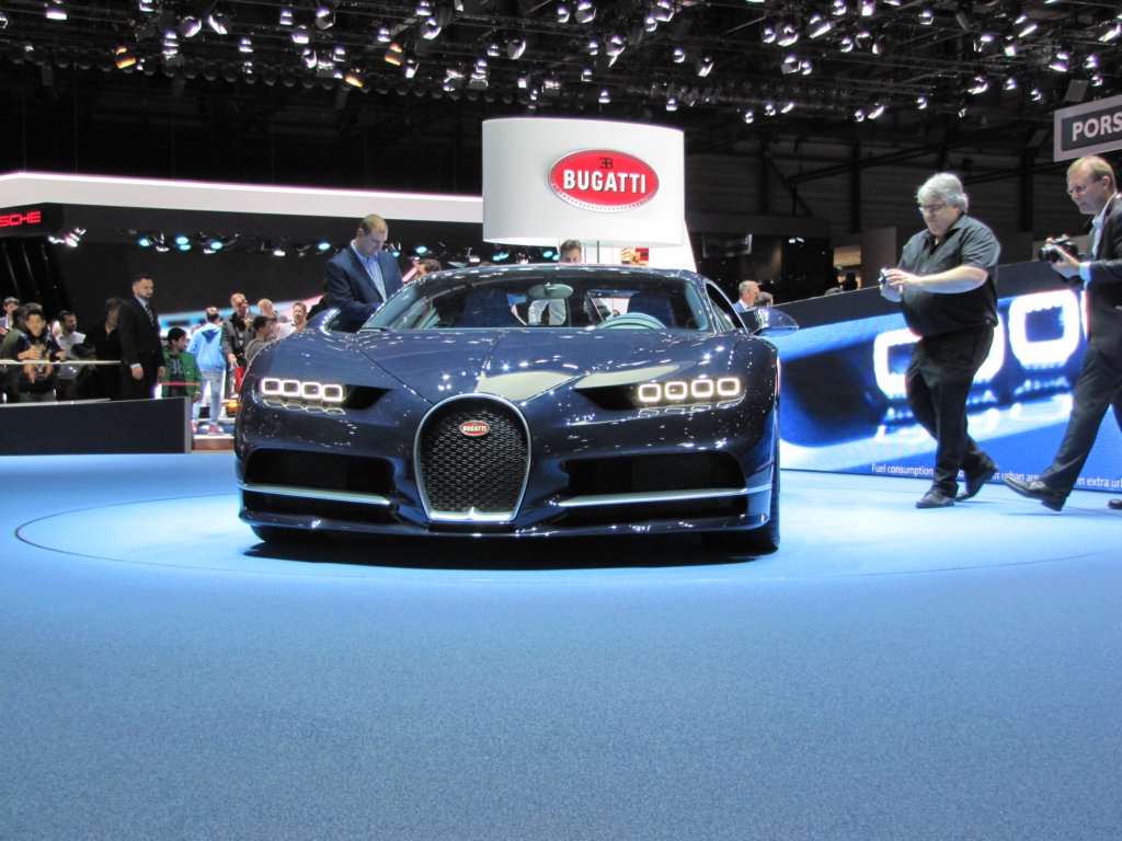 bugattichiron2.jpg