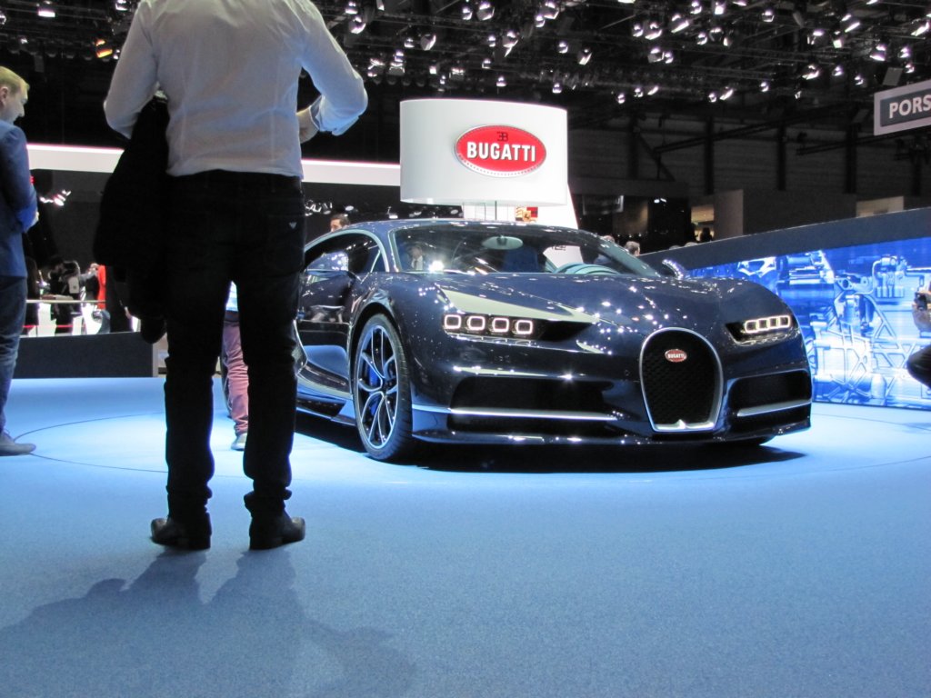 bugattichiron31.jpg