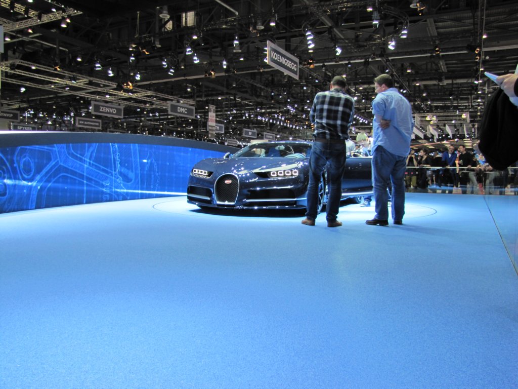 bugattichiron51.jpg