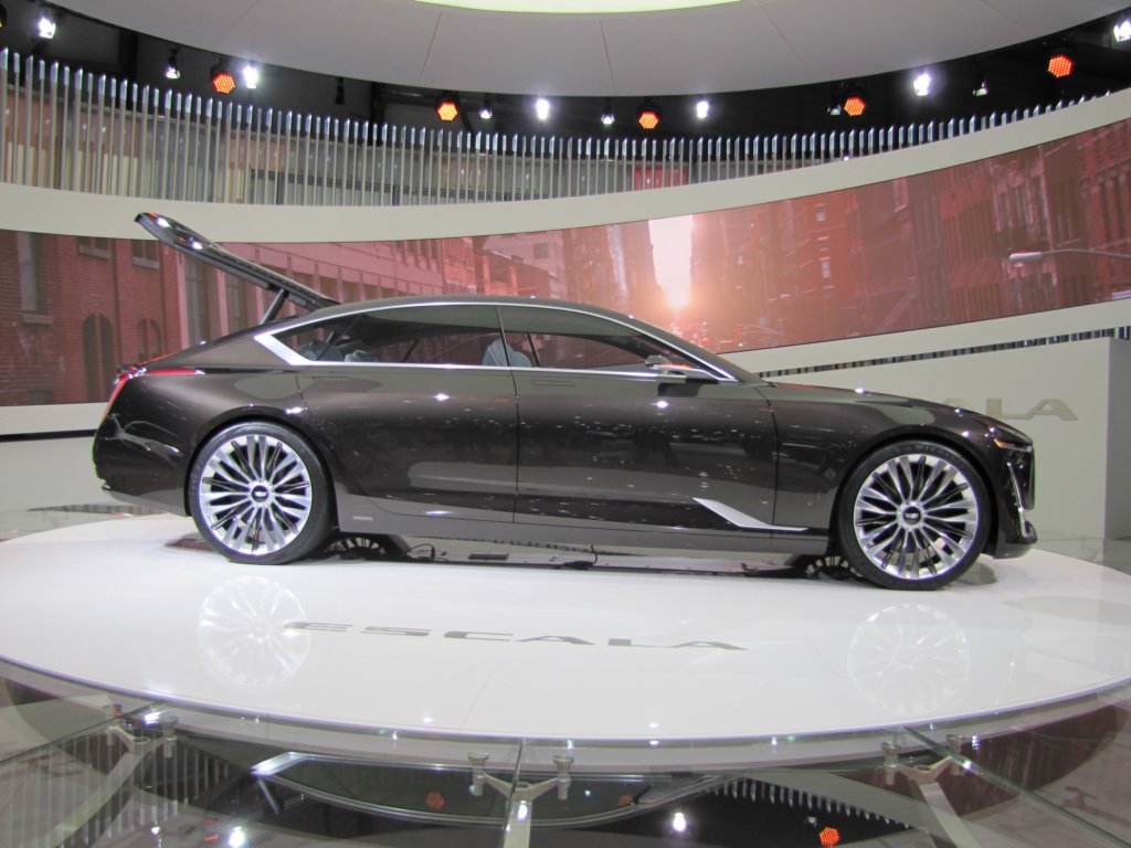 cadillacescala20.jpg