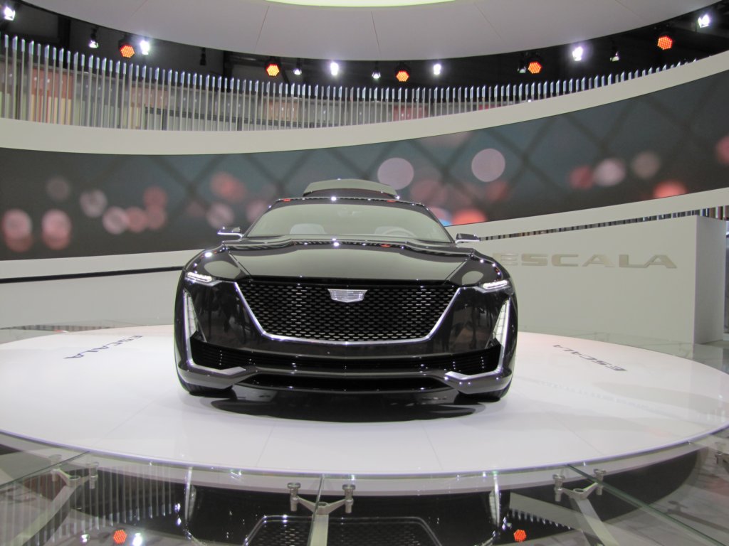 cadillacescala38.jpg