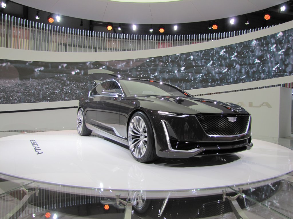 cadillacescala54.jpg