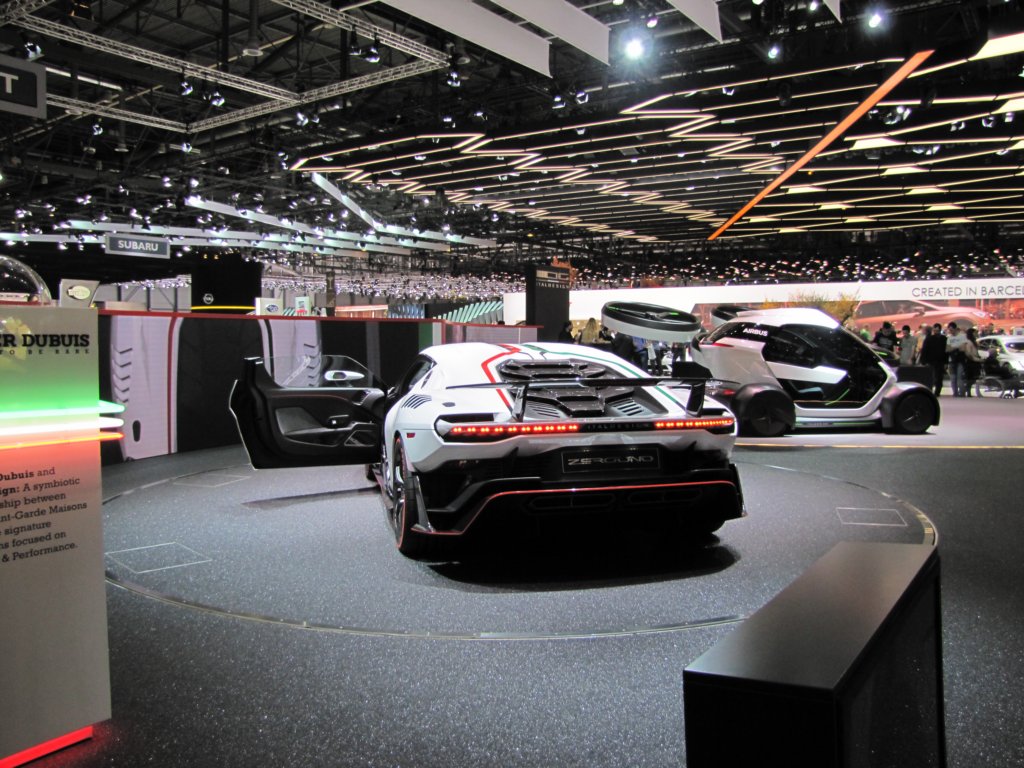 italdesignzerouno12.jpg