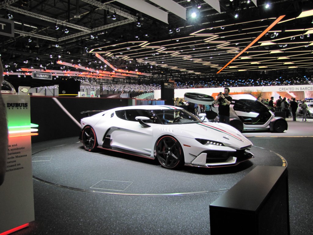 italdesignzerouno14.jpg