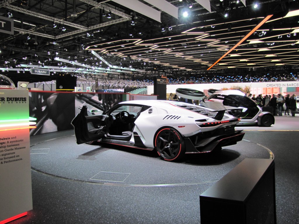 italdesignzerouno42.jpg
