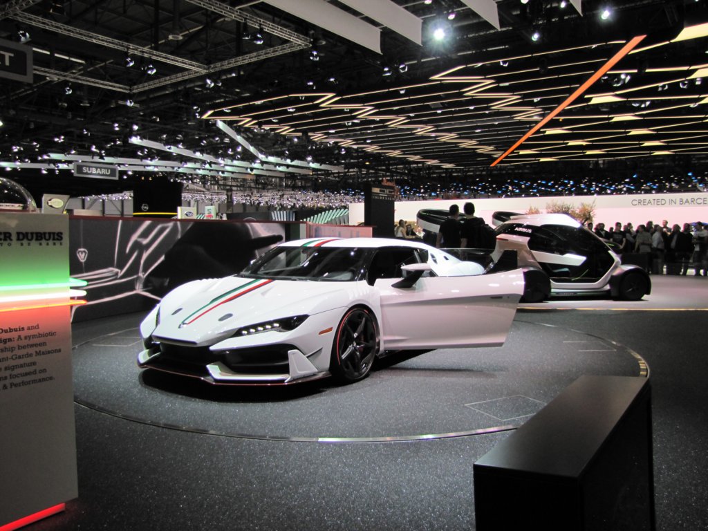 italdesignzerouno75.jpg