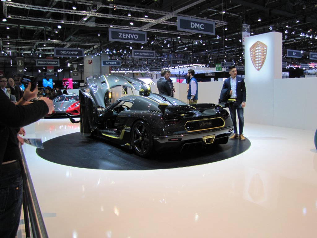 koenigseggagerarsgryphon12.jpg