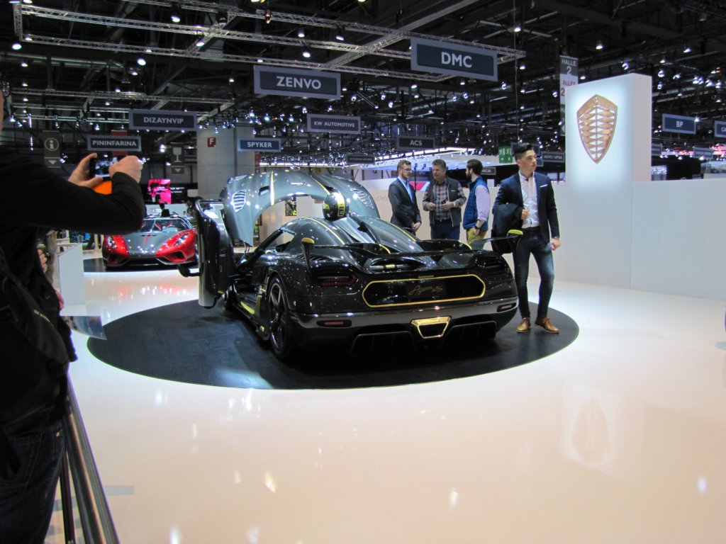 koenigseggagerarsgryphon13.jpg