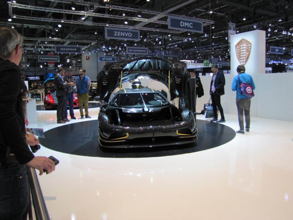 koenigseggagerarsgryphon27.jpg