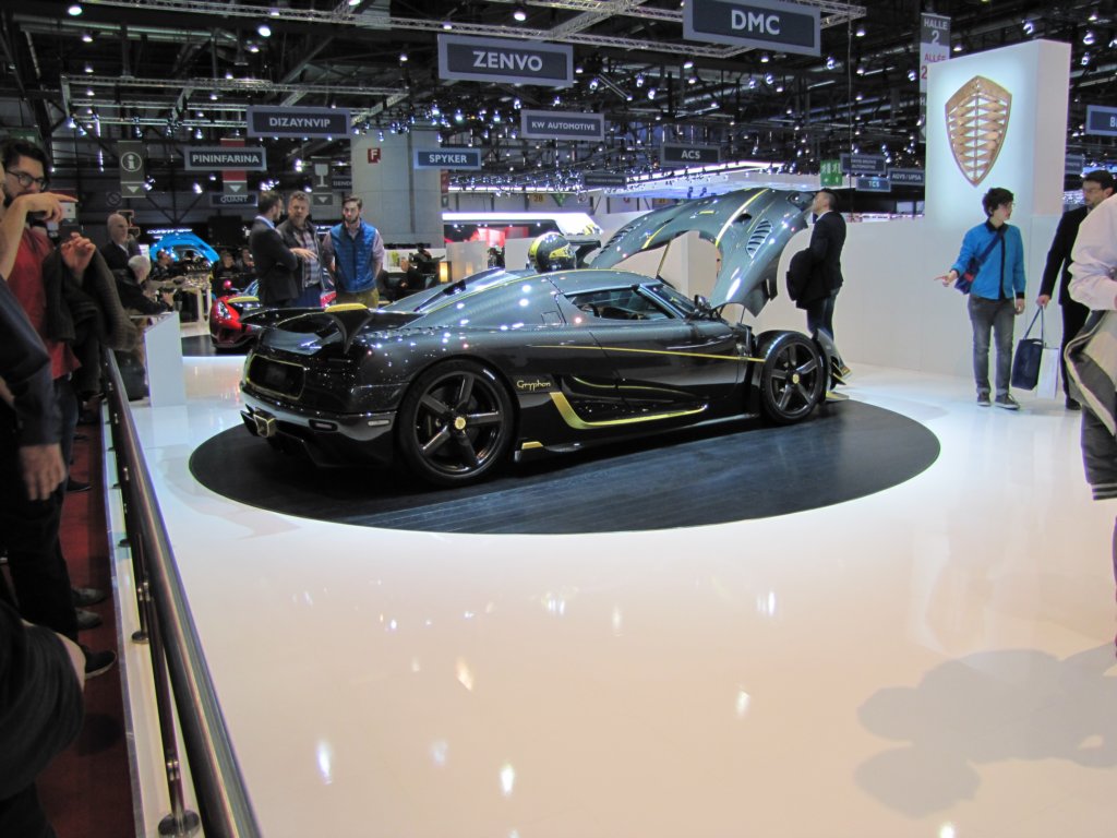 koenigseggagerarsgryphon37.jpg