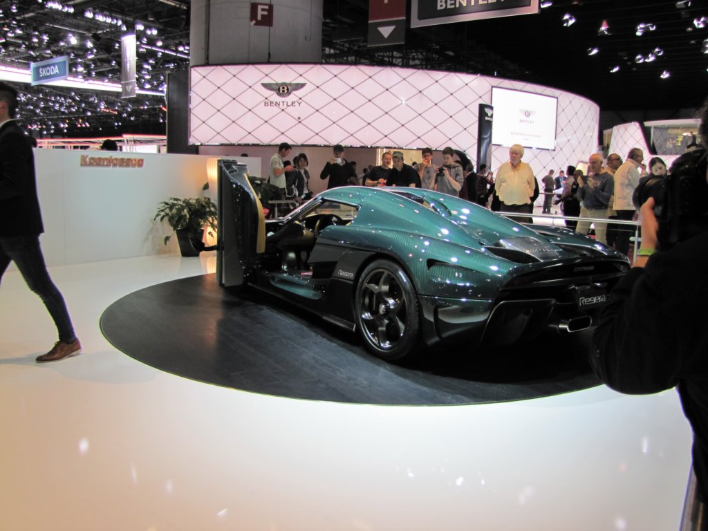 koenigseggregera4.jpg