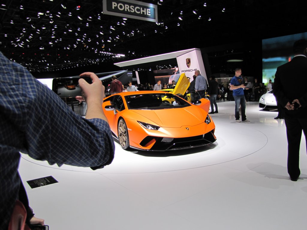 lamborghinihuracnperformante36.jpg