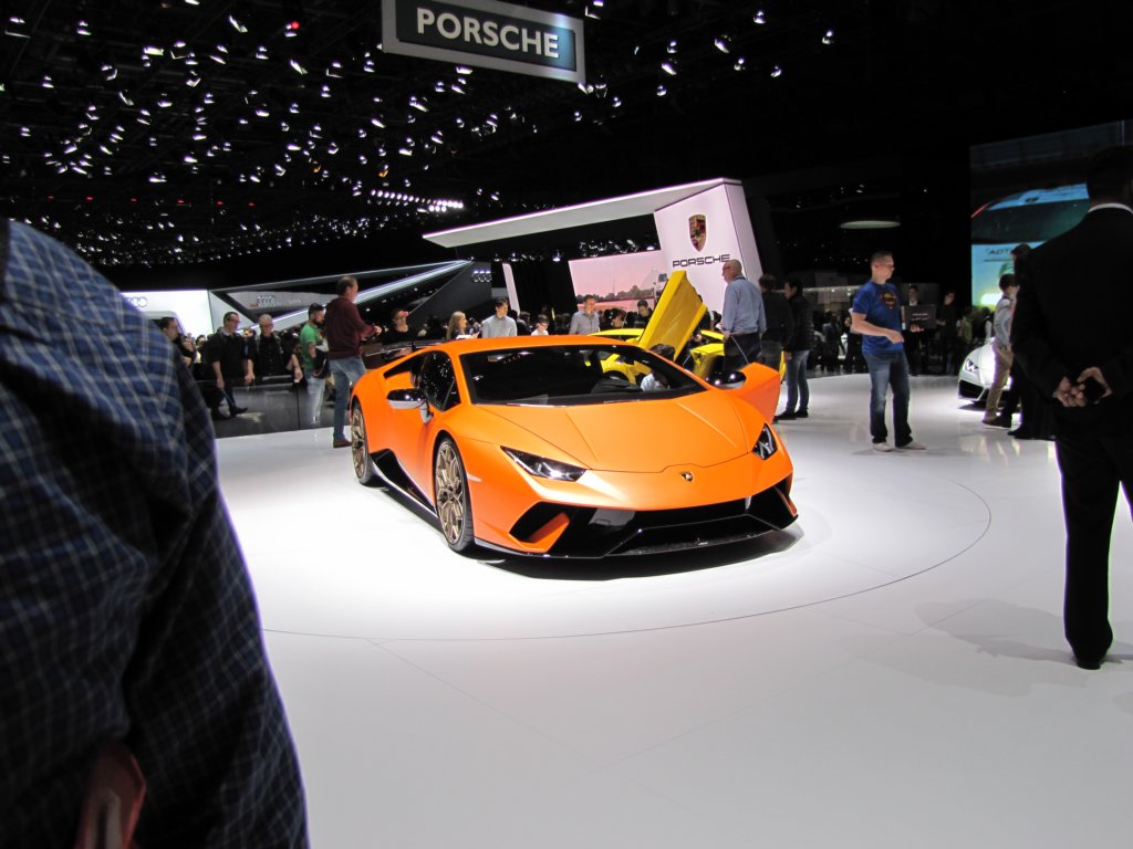 lamborghinihuracnperformante37.jpg