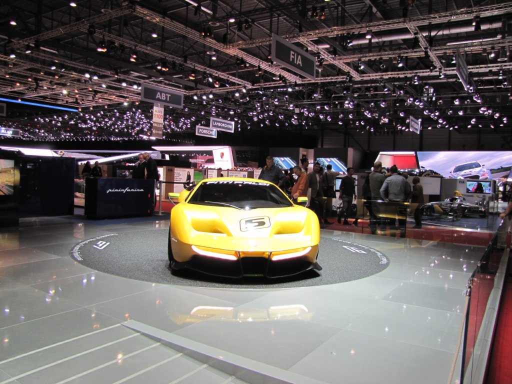 pininfarinafittipaldief7visiongranturismo43.jpg
