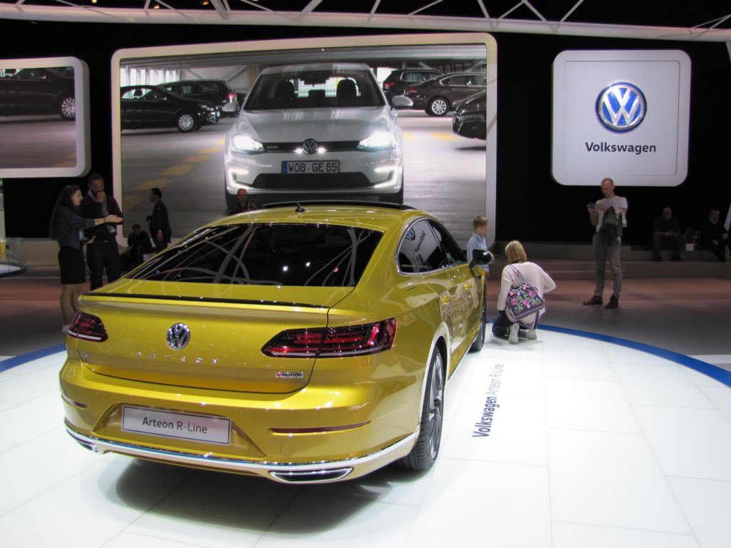 volkswagenarteon14.jpg