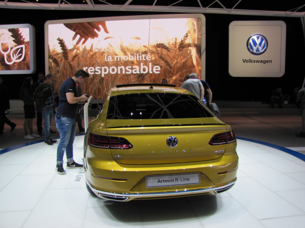 volkswagenarteon39.jpg