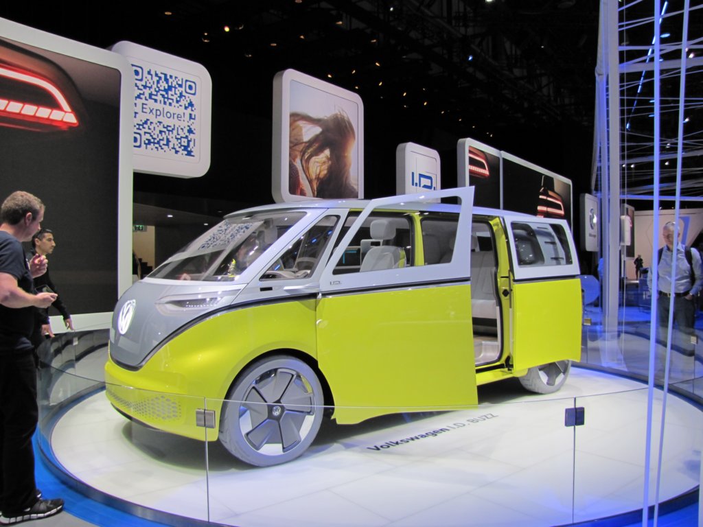 volkswagenidbuzz81.jpg