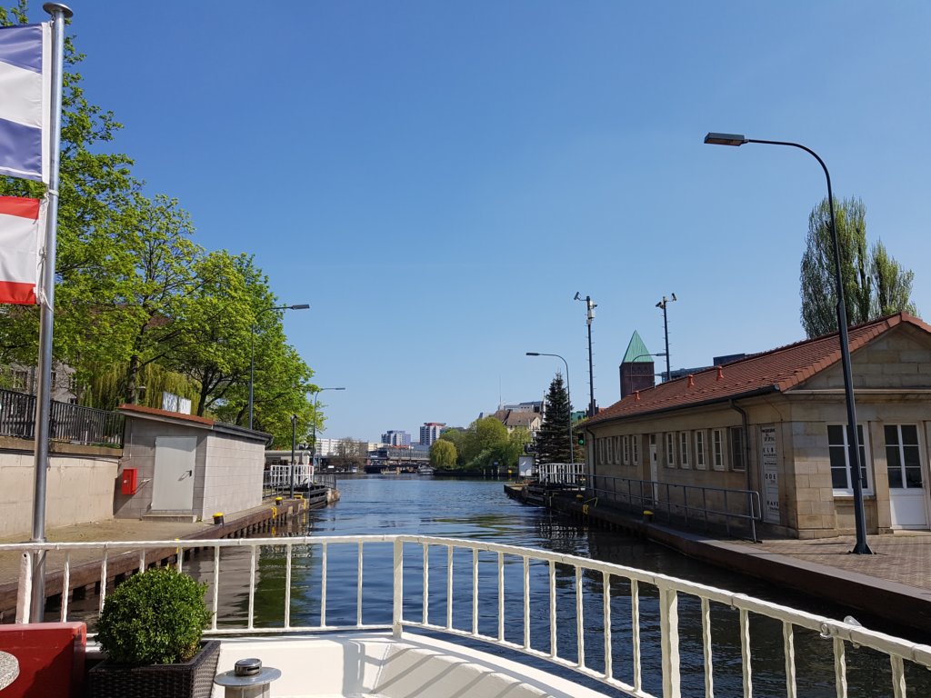 _140543.jpg