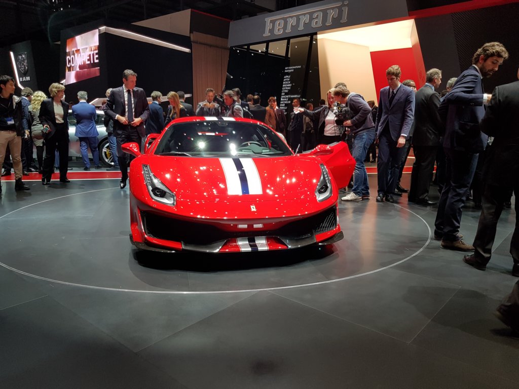 ferrari488pista8.jpg