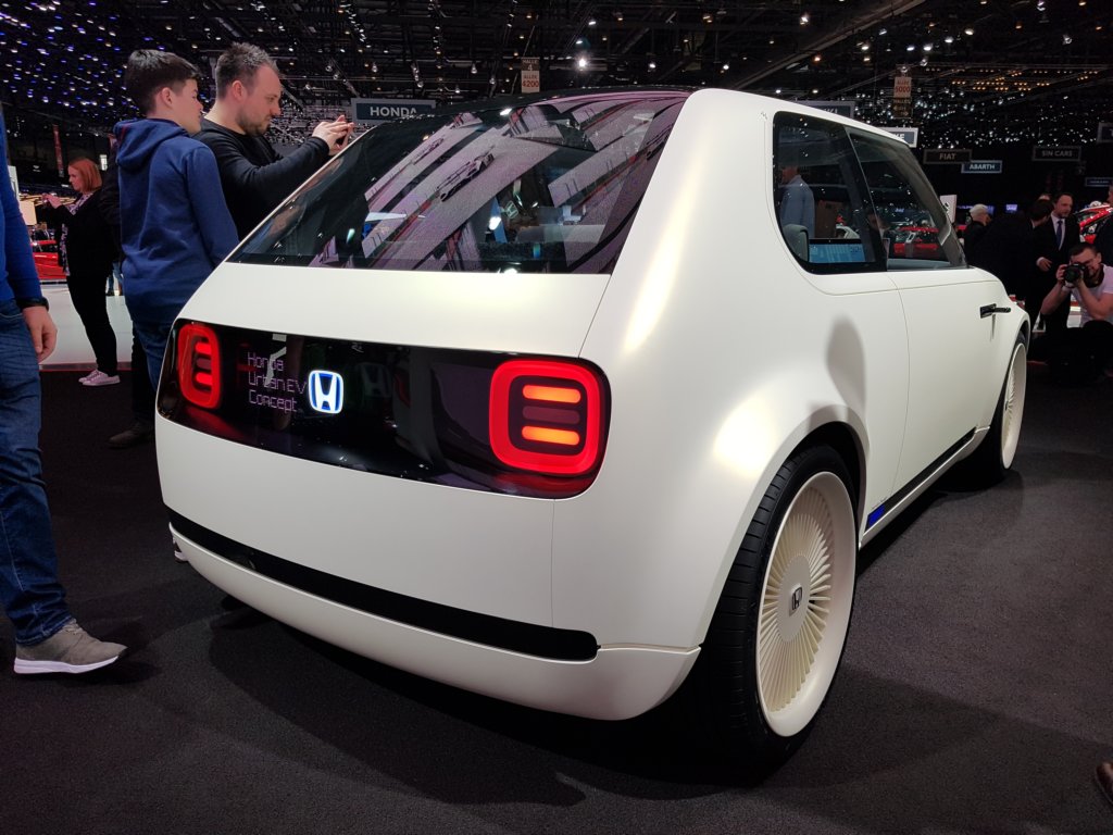 hondaurbanevconcept7.jpg