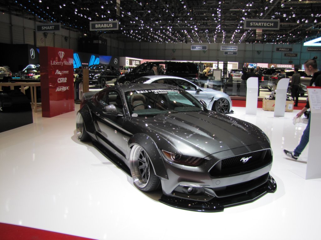 lbworksfordmustanggtv8.jpg