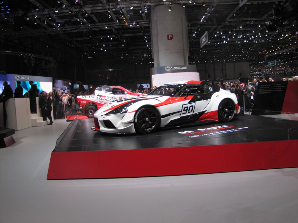 toyotagrsupra23.jpg