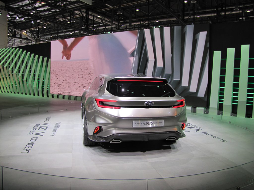 subaruvizivtourerconcept12.jpg