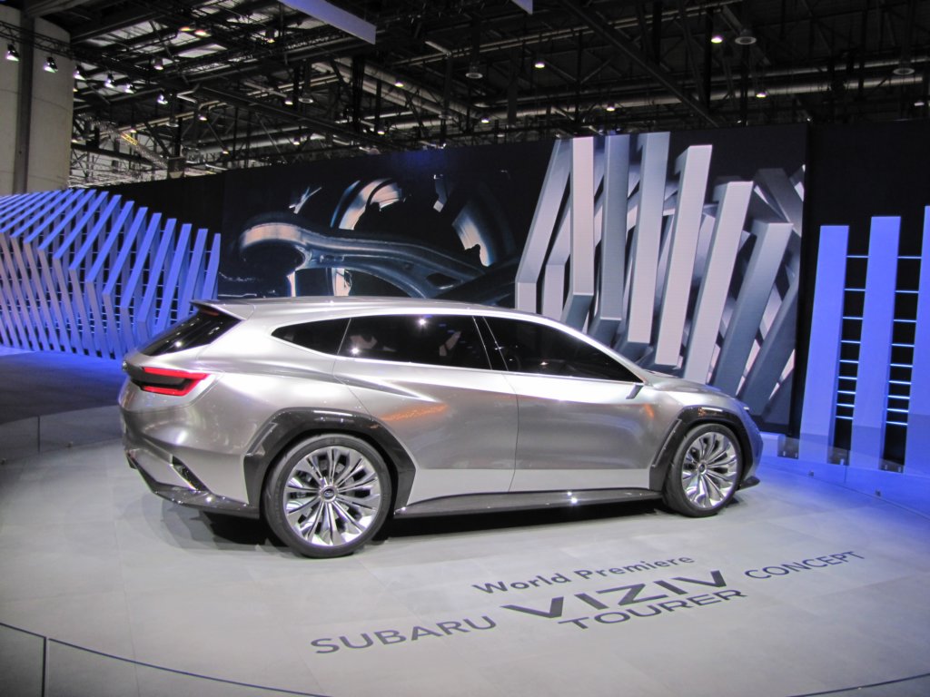 subaruvizivtourerconcept17.jpg