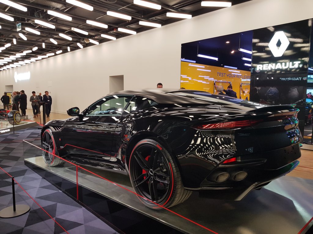 astonmartindbssuperleggera.jpg