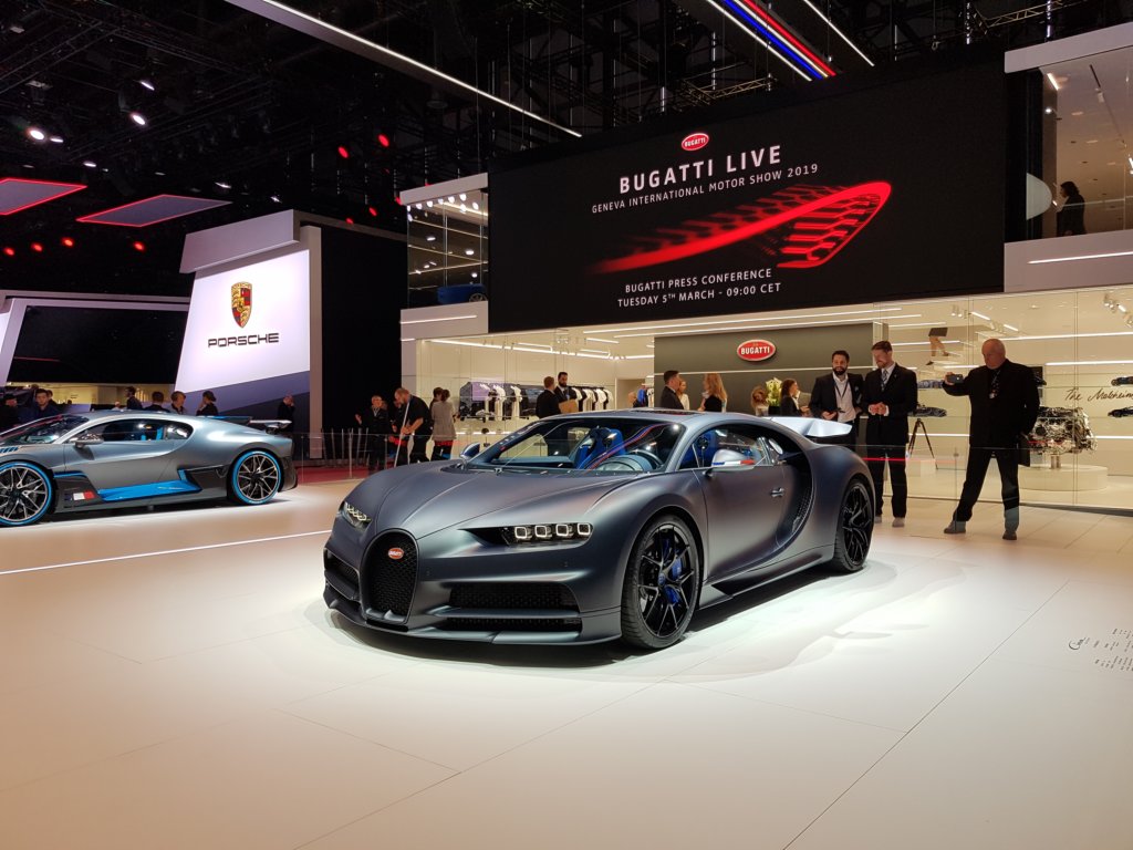 bugattichironsport110ansbugatti3.jpg