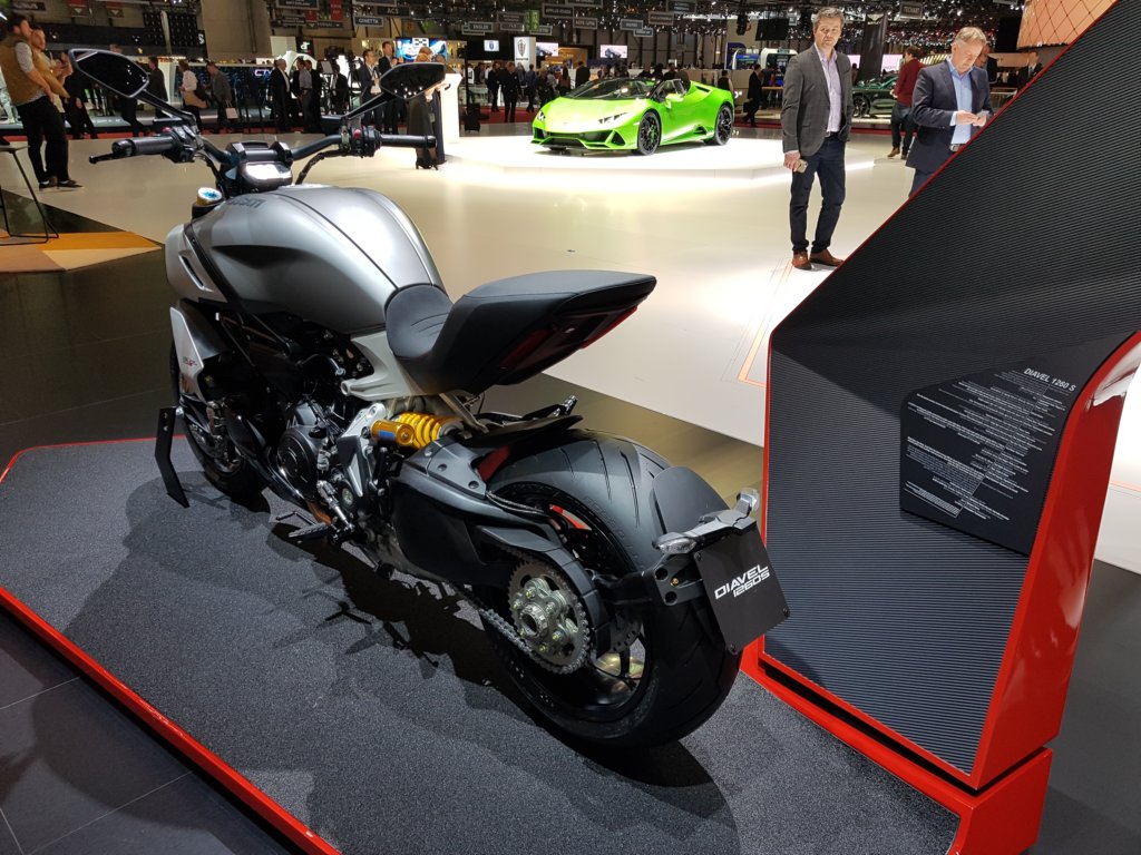 ducatidiavel1260s3.jpg