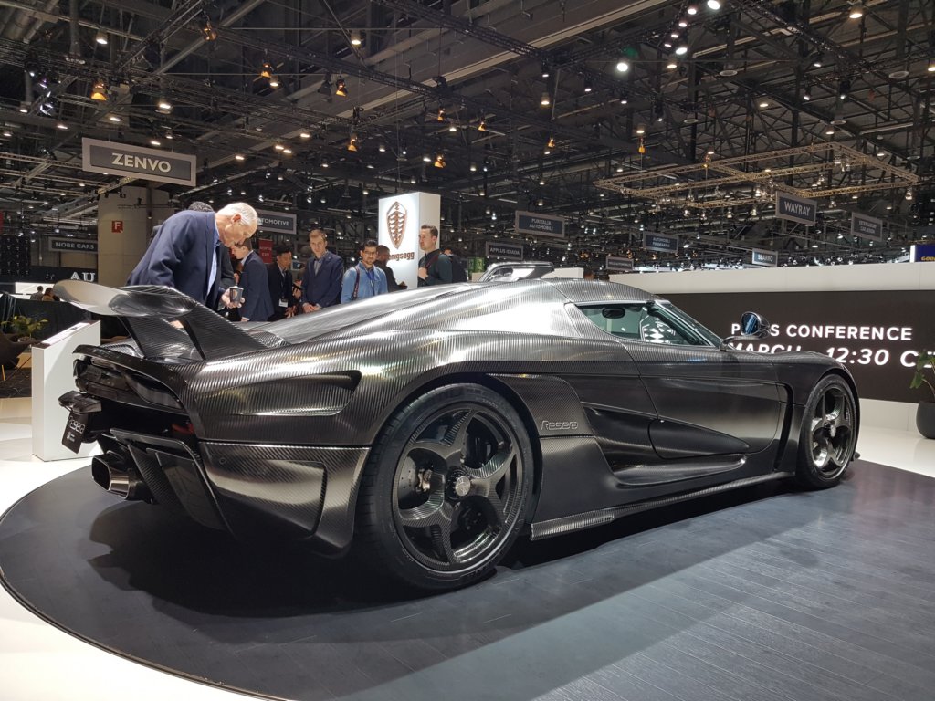 koenigseggregera2.jpg