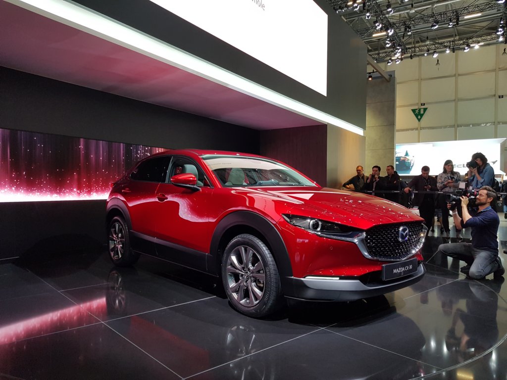 mazdacx3014.jpg