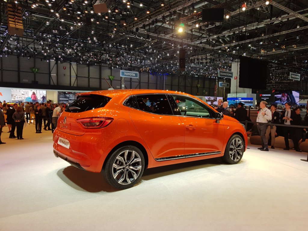 renaultclio7.jpg