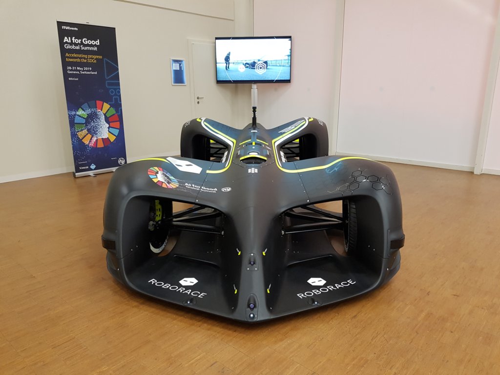 roboracerobocar4.jpg