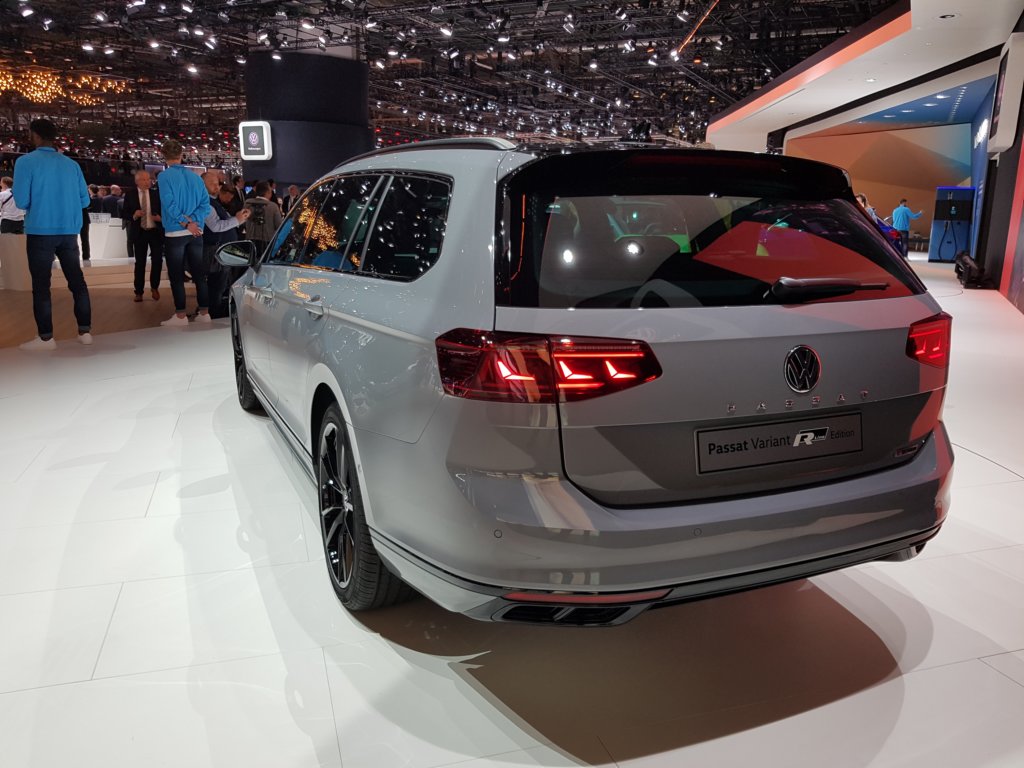 vwpassatvariant6.jpg