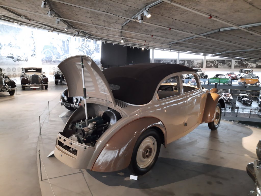 mb170h19383.jpg