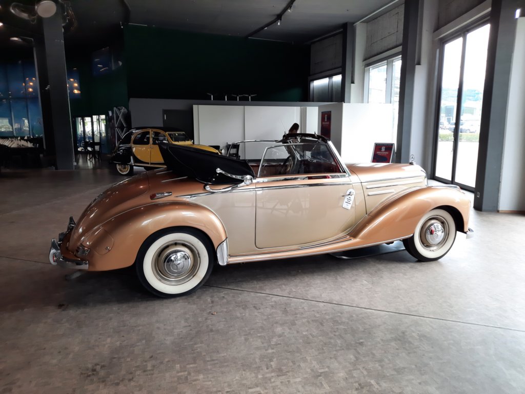 mb220acabriolet19524.jpg