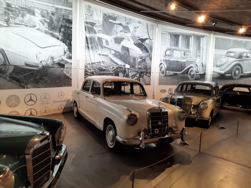 mb220sw18019582.jpg