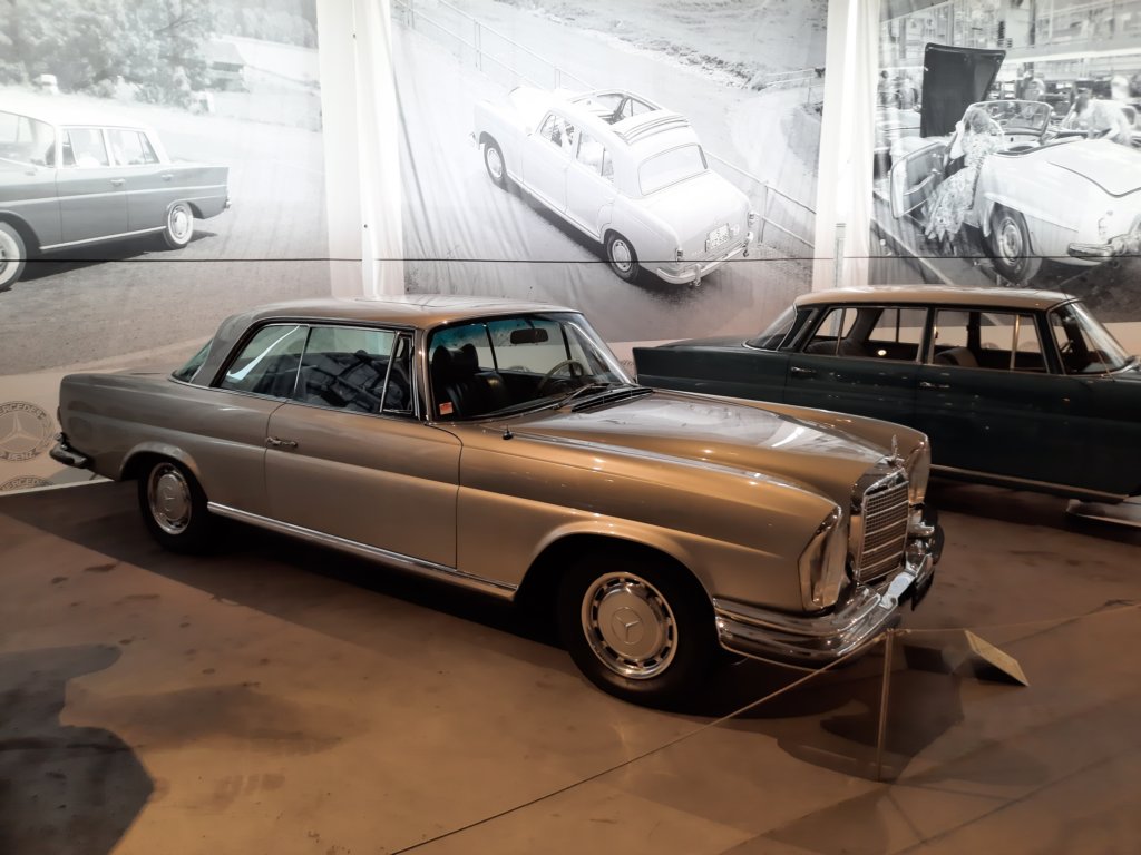 mb280se35coup1971.jpg