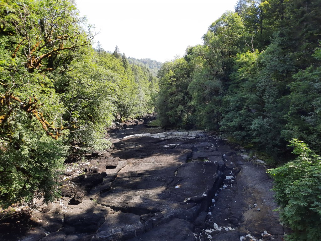 _105640.jpg