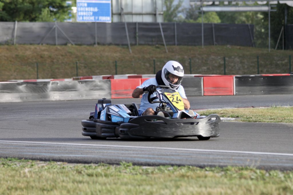 img_9898.jpg