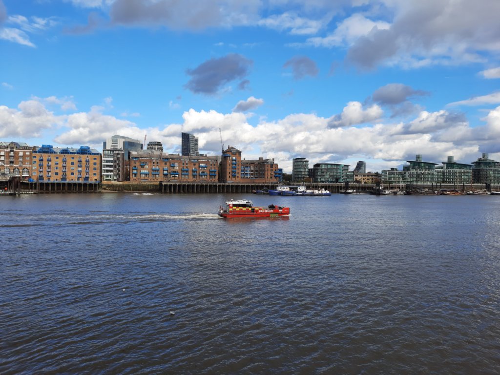 _132157.jpg